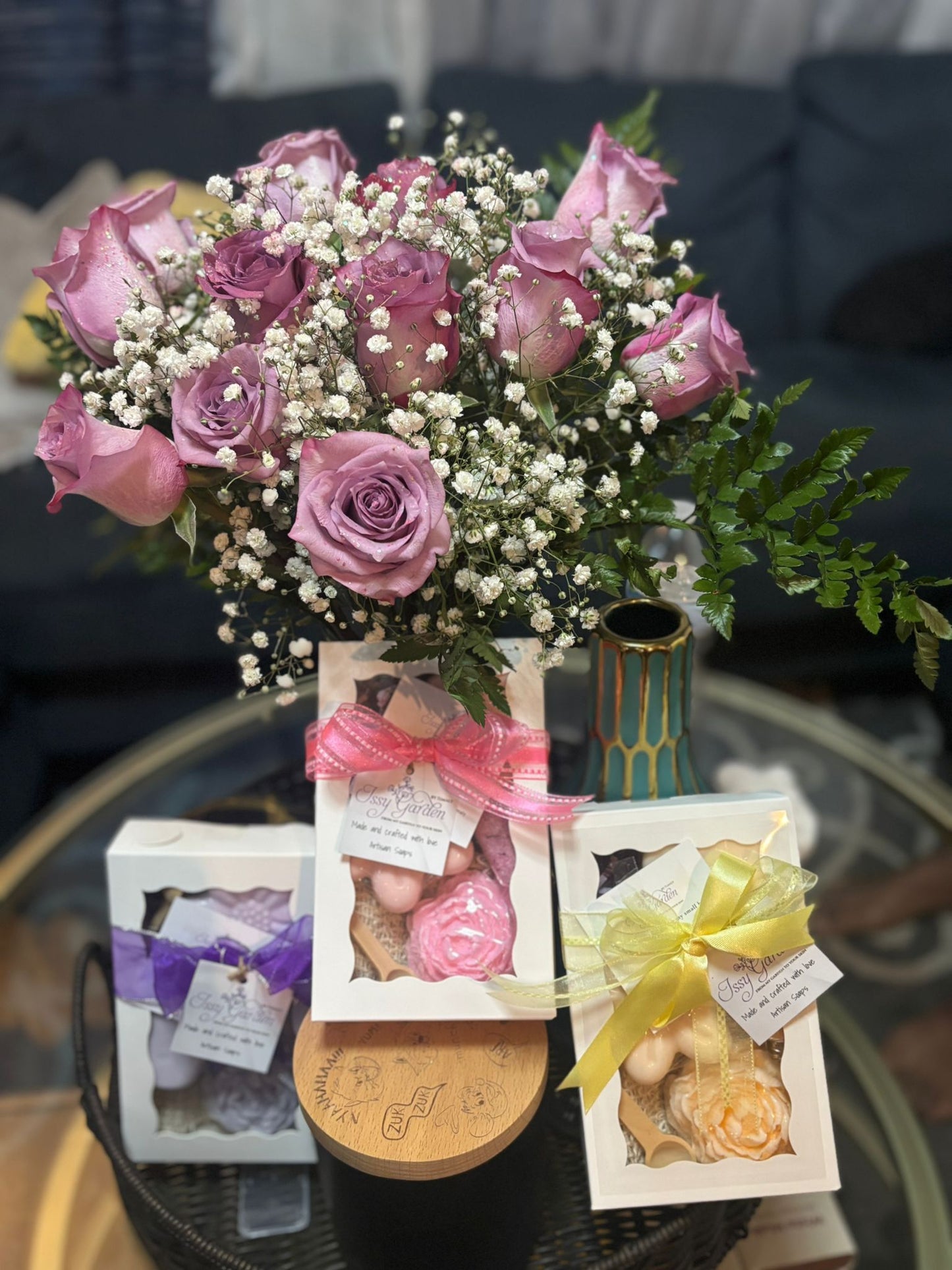 "Moment by Issy" Box