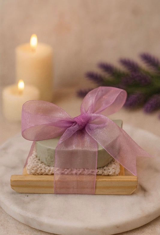 "Moment by Issy" Box