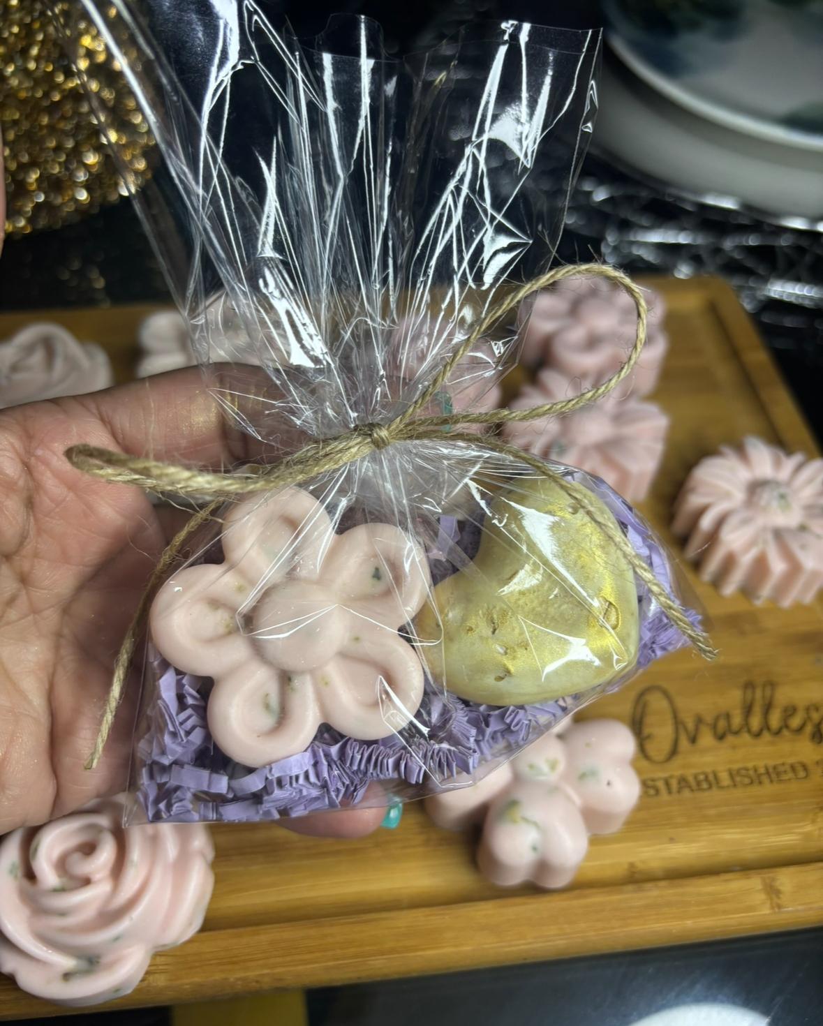 Favors
